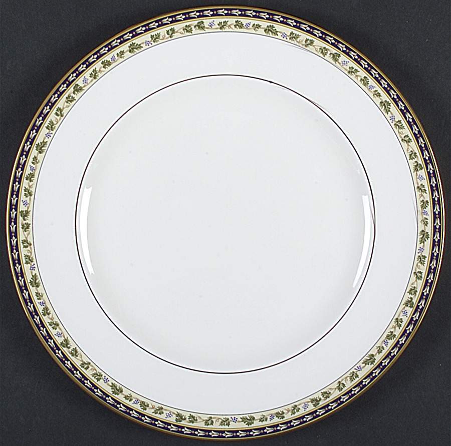 Grand Tapestry Dinner Plate by Gorham-1