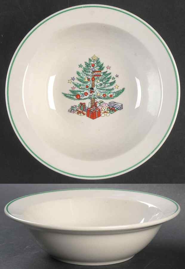Christmas Memories Cream (Yellow Bear) Rim Soup Bowl by Gibson Designs-1