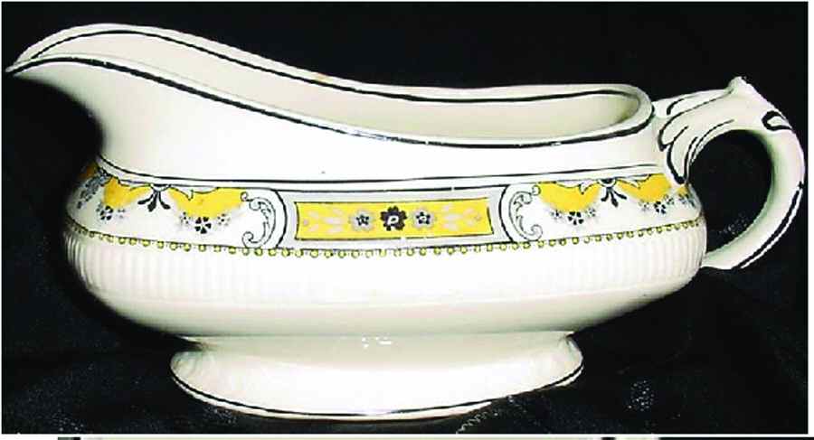 The Grimsby Gravy Boat by Grindley-1