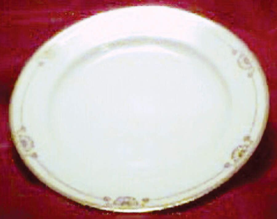 GRI151 Luncheon Plate by Grindley-1