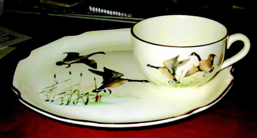 GRG15 Snack Plate & Cup Set by Georgian China-1