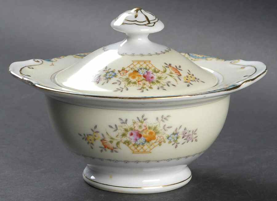 GOC43 Sugar Bowl & Lid by Gold China-1