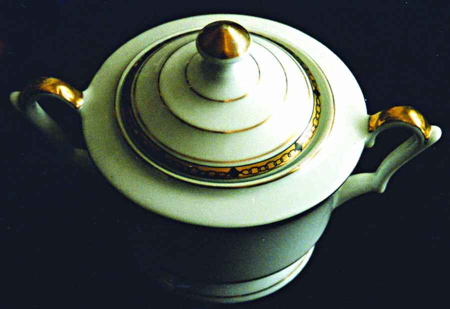 M778 Sugar Bowl & Lid by Giesche-1