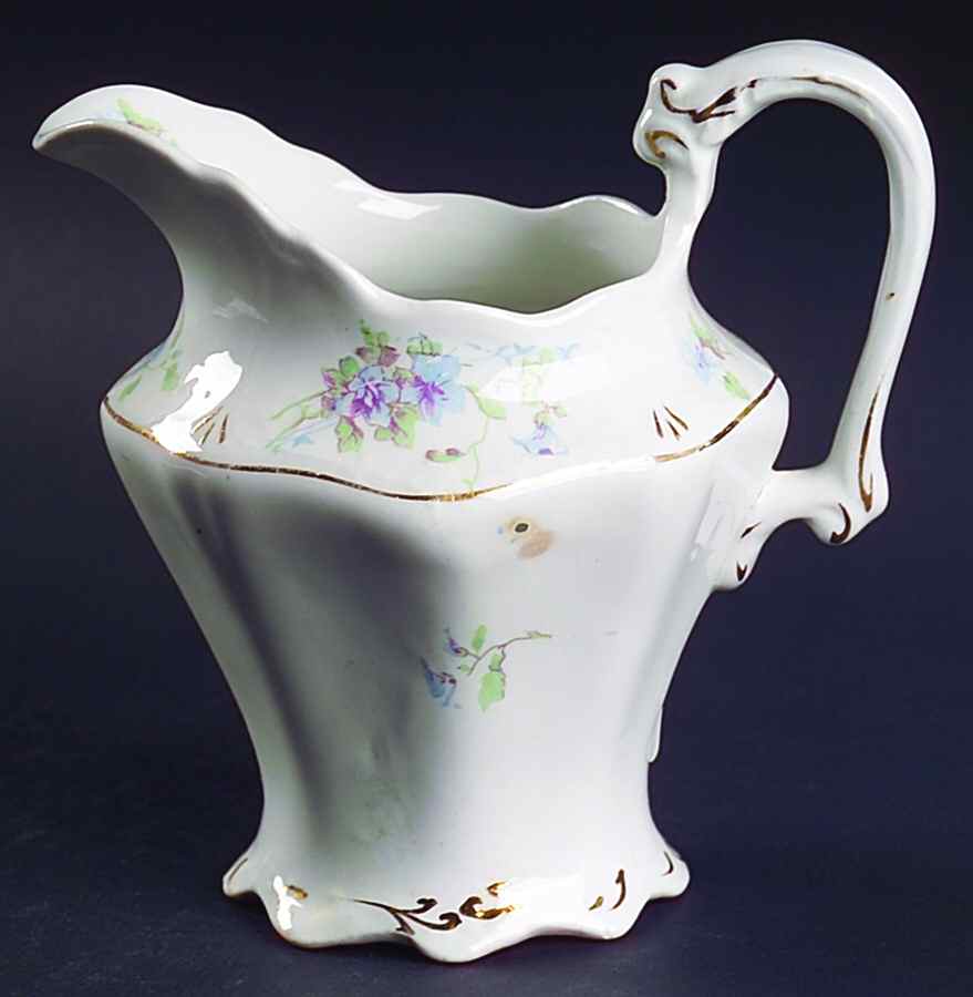 Dorothy (Blue and Purple Flower) Creamer by Grindley-1