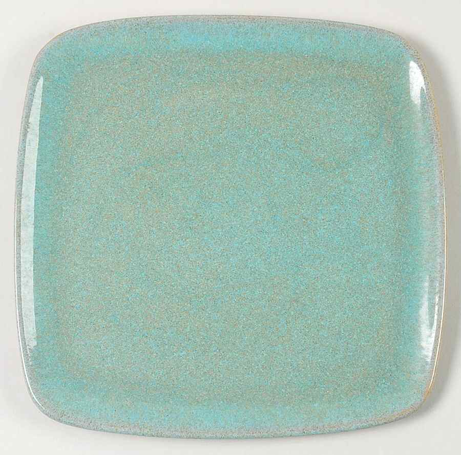 Matrix Dinner Plate by Glidden-1