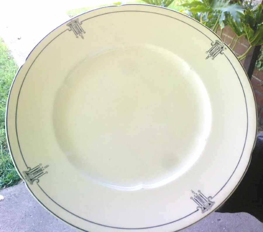 Padarn Dinner Plate by Grindley-1