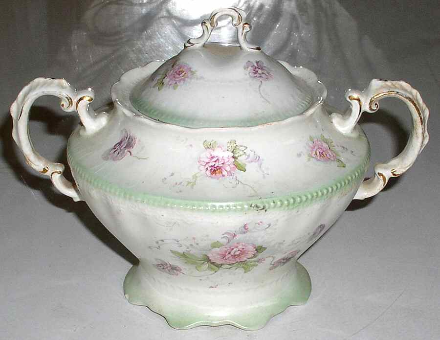 GRI347 Sugar Bowl & Lid by Grindley-1