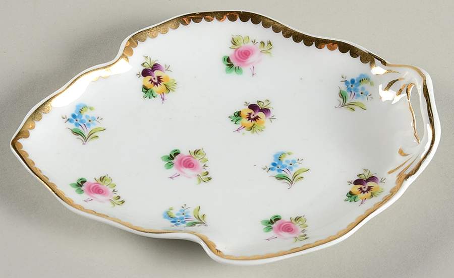Rosebud 5" Leaf Dish by Godinger-1