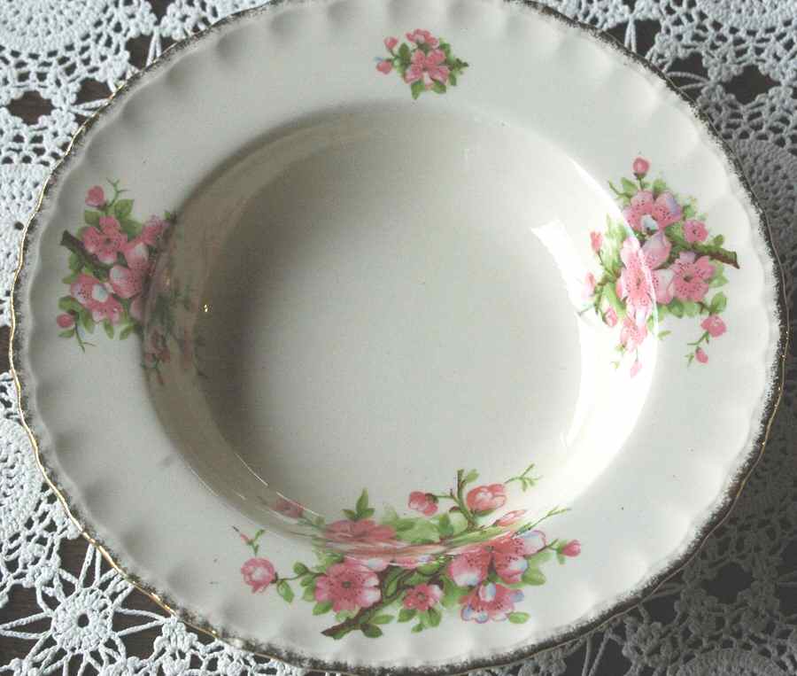 GRI350 Rim Soup Bowl by Grindley-1