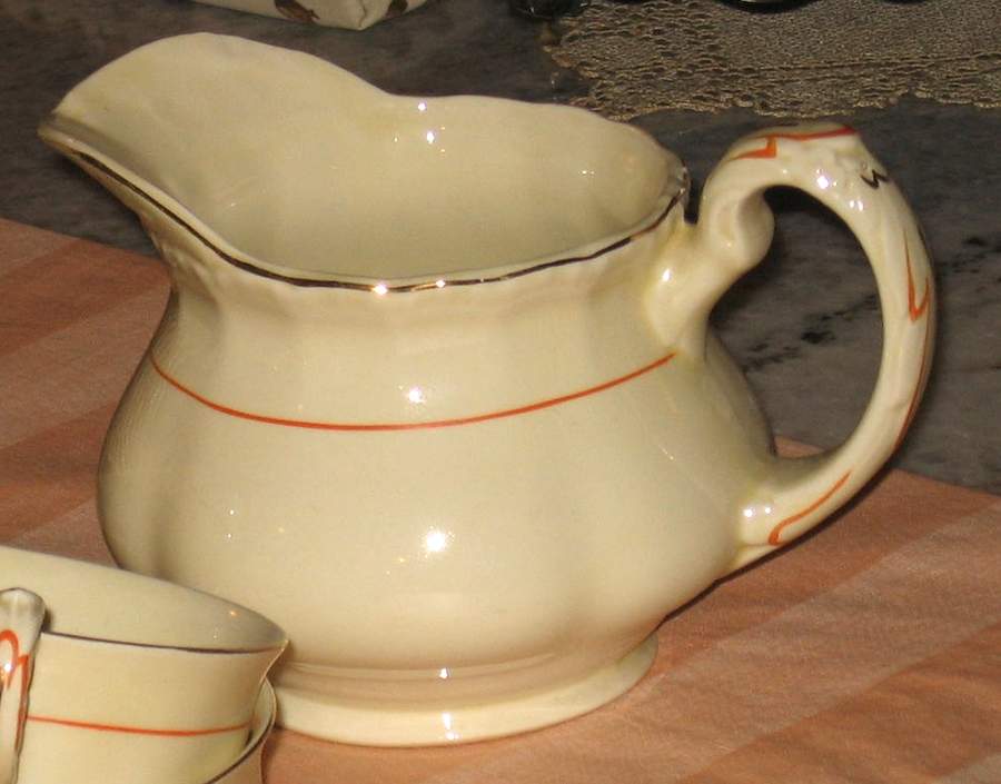 GRI357 Creamer by Grindley-1