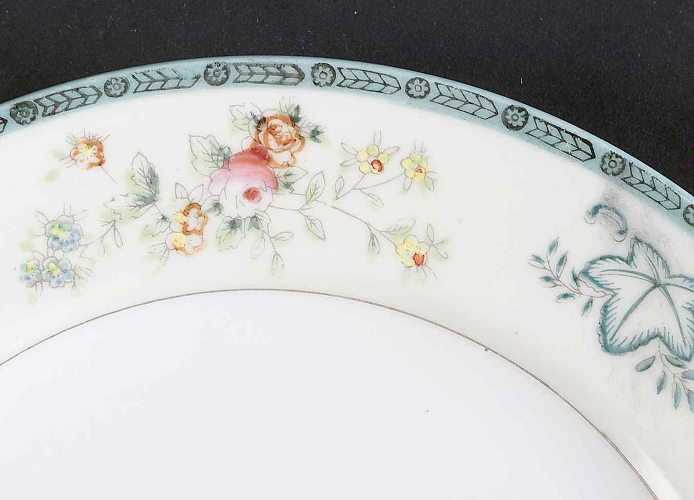 GAR16 Luncheon Plate by Garden (Japan)-1