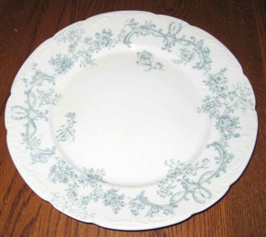 Garland Dinner Plate by Grindley-1