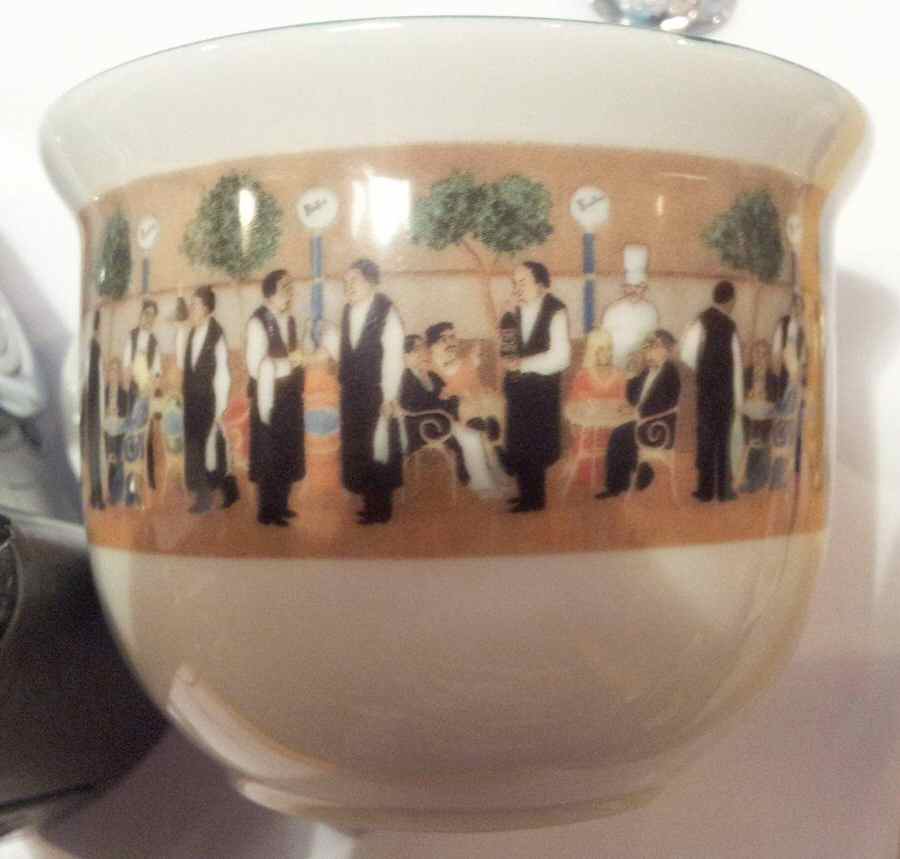 Bistro Flat Cup by Guy Buffet-1