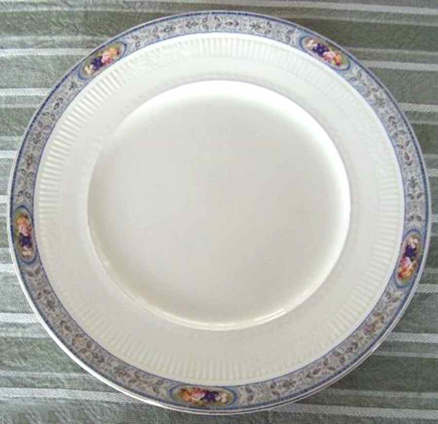 GRI394 Dinner Plate by Grindley-1