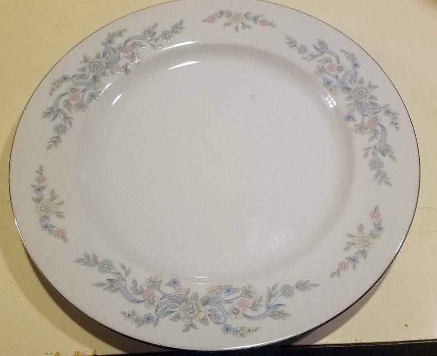 GUG6 Salad Plate by Guoguang-1