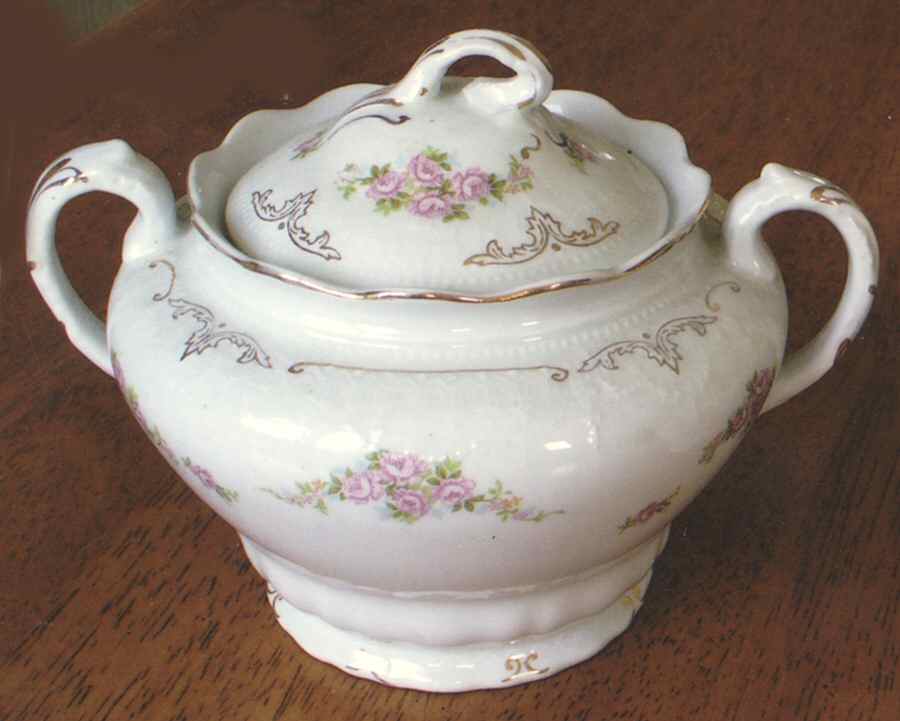 Pembroke Sugar Bowl & Lid by Grindley-1