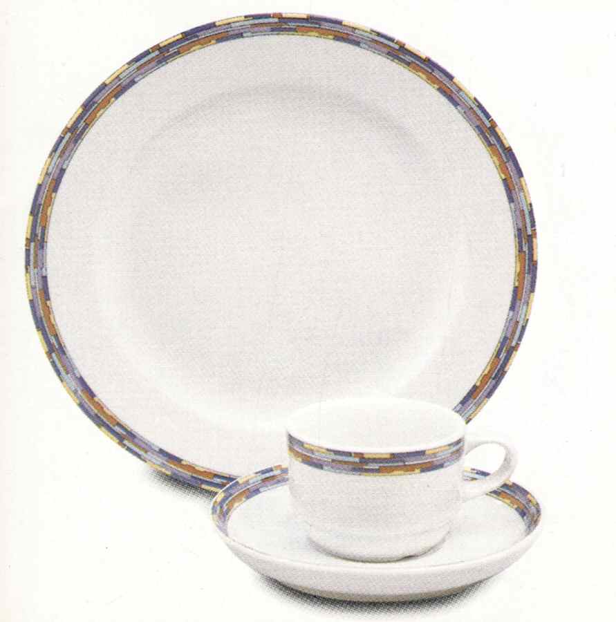 Decal 8 Dinner Plate by Gural Porselen-1