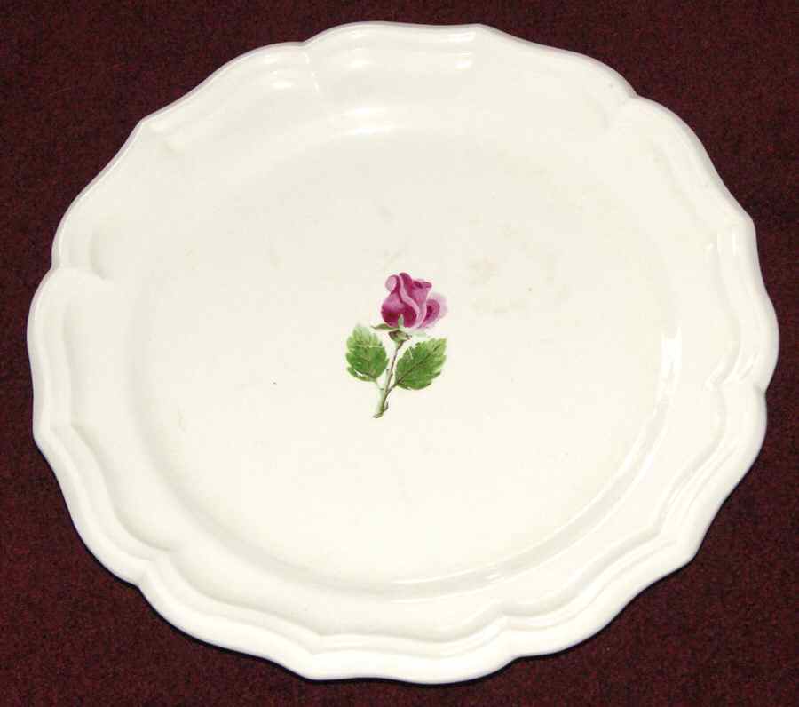 GIE29 Dinner Plate by Faiencerie De Gien-1
