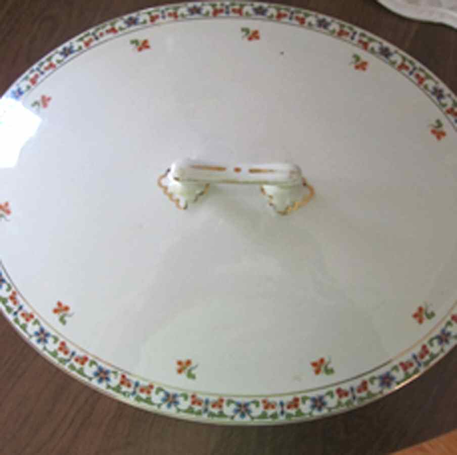 Cranby Lid for Round Vegetable by Grindley-1