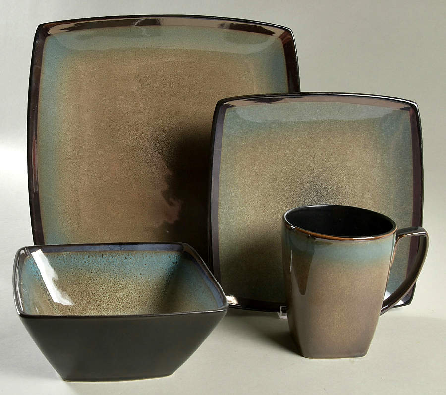 Tequesta Square Taupe 4 Piece Place Setting by Gibson Designs-1