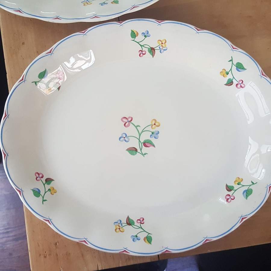GRI479 16" Oval Serving Platter by Grindley-1