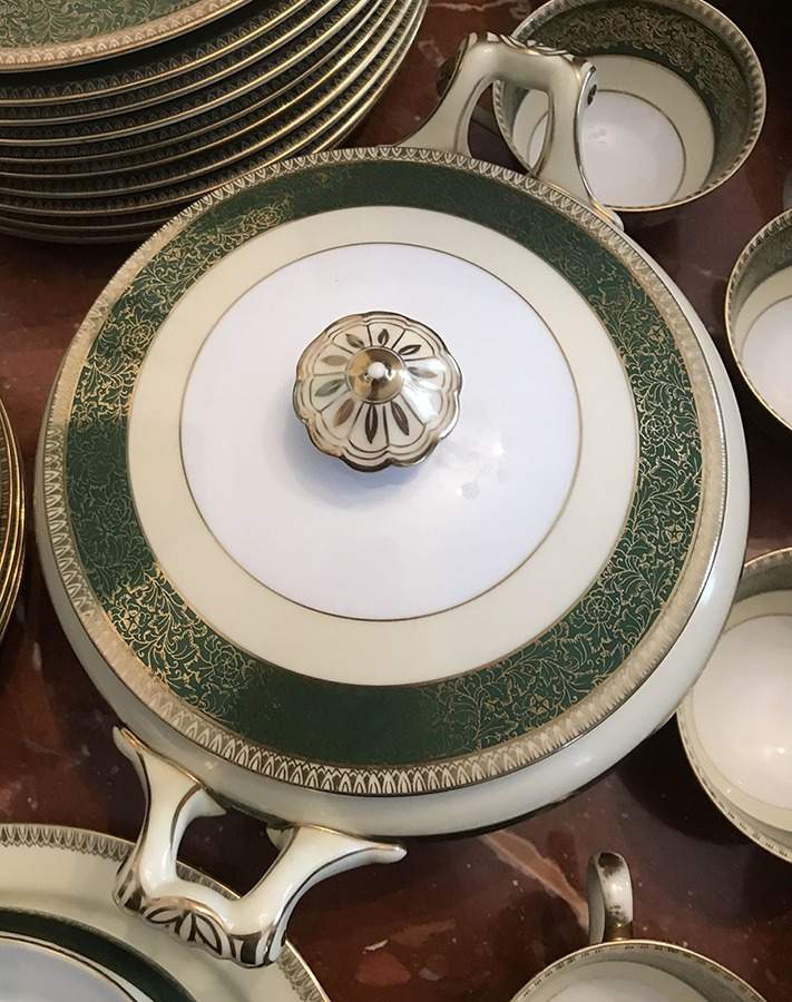GDH3 Round Covered Vegetable by Golden China (Japan)-1