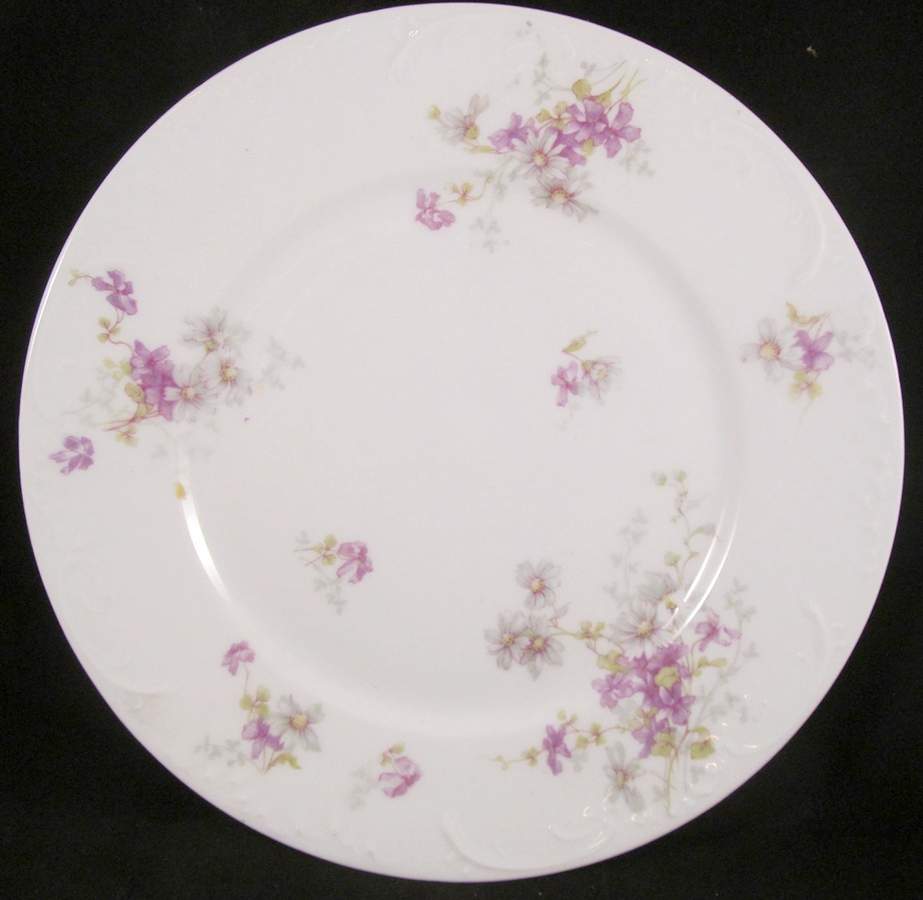Schleiger 331-3 Dinner Plate by Haviland-1