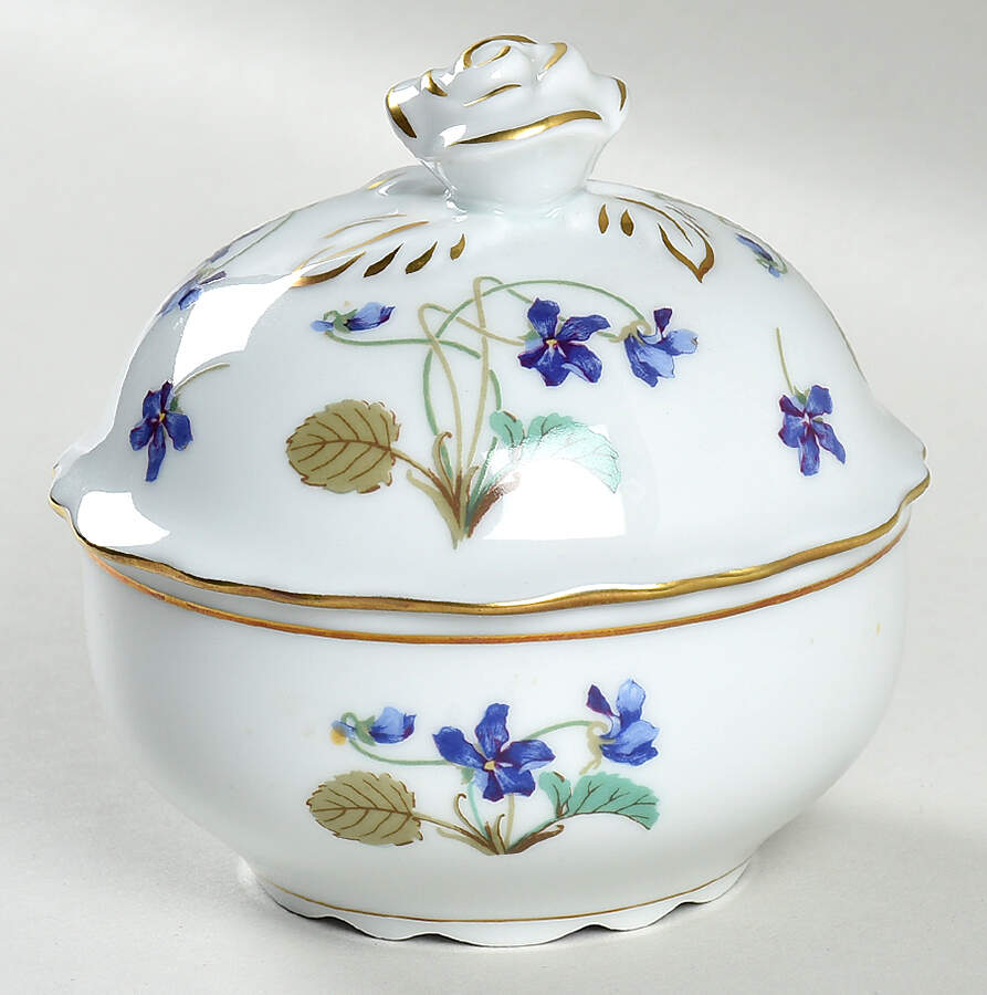 Imperatrice Eugenie 4" Round Box & Lid by Haviland-1