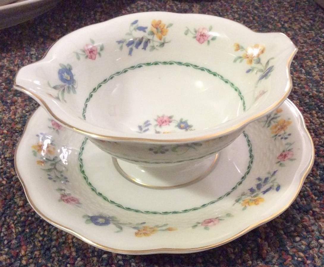 Liberty Gravy Boat with Attached Underplate by Haviland-1