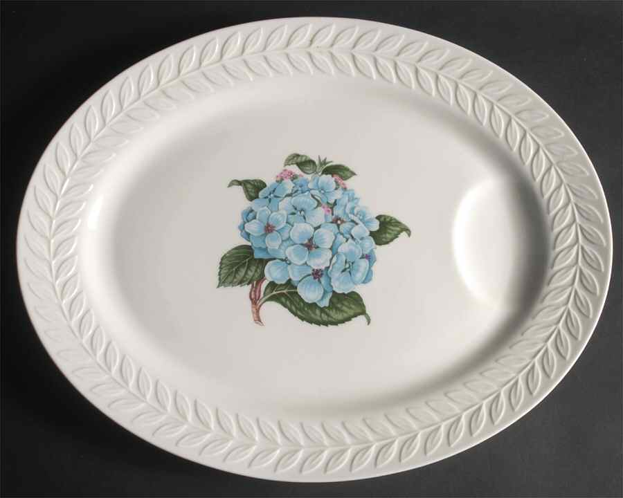 Regents Park Hydrangea 16" Oval Serving Platter by Haviland-1