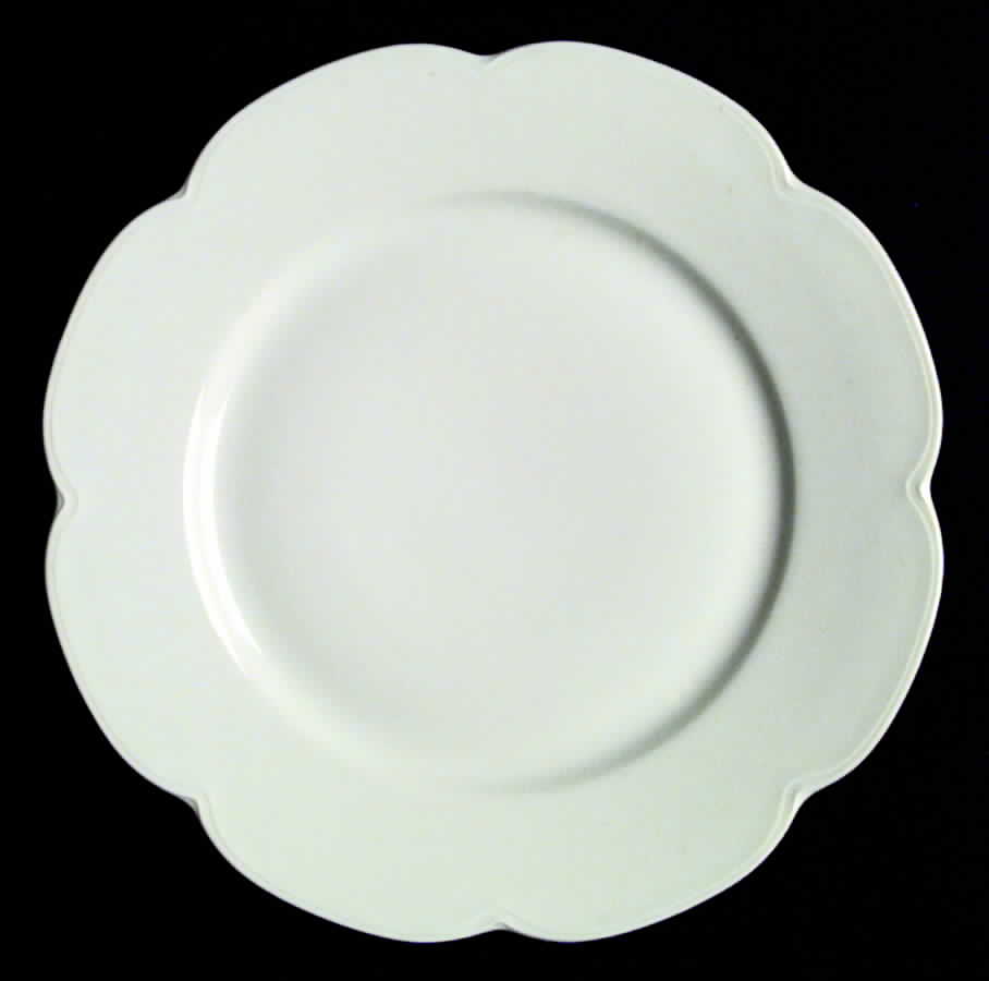 Schleiger 125 Dinner Plate by Haviland-1