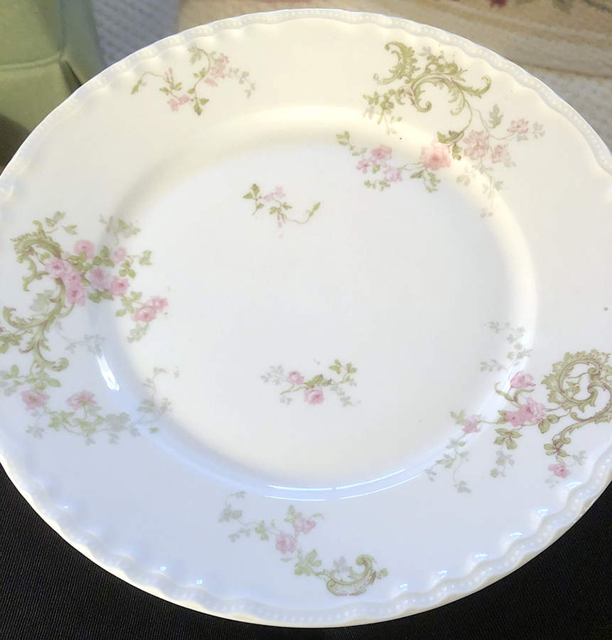 Schleiger 144g Luncheon Plate by Haviland-1