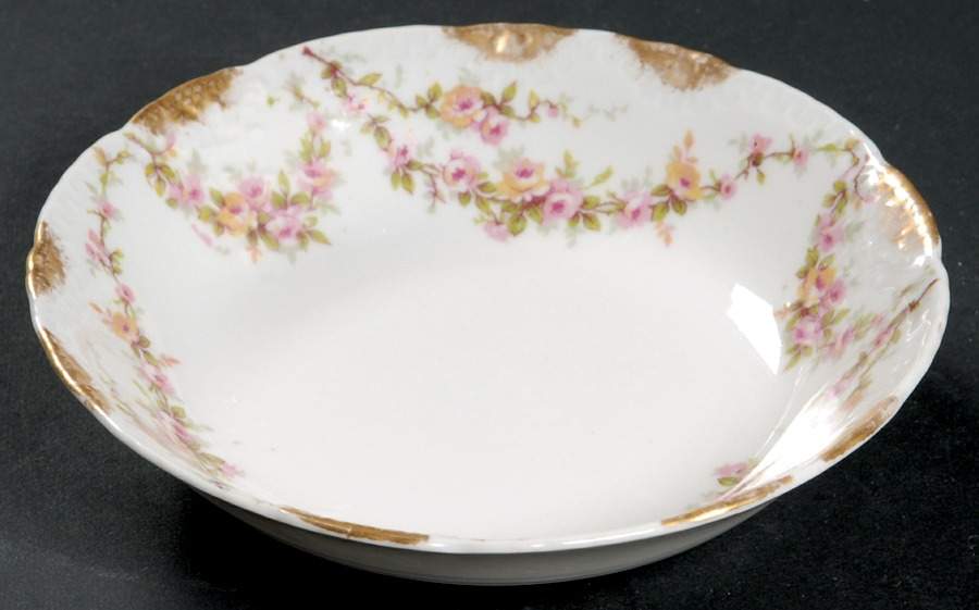 Schleiger 145 Fruit/Dessert (Sauce) Bowl by Haviland-1