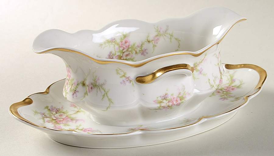 Schleiger 154B Gravy Boat with Attached Underplate by Haviland-1