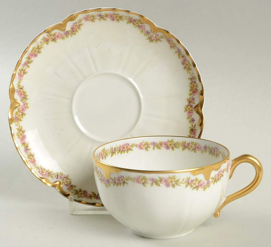 Schleiger 524A Flat Cup & Saucer Set by Haviland-1