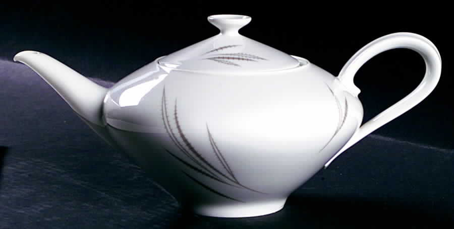 17975 Teapot & Lid by Heinrich - H&C-1