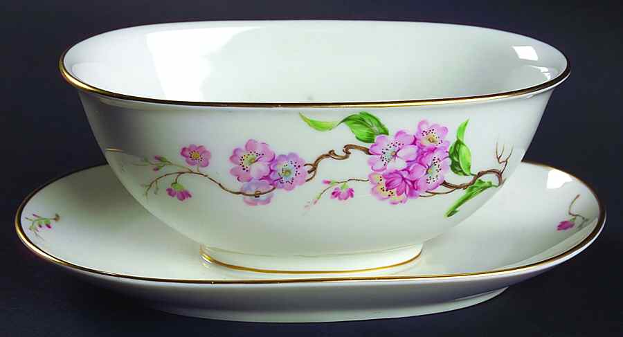 Blossomtime White Gravy Boat with Attached Underplate by Heinrich - H&C-1
