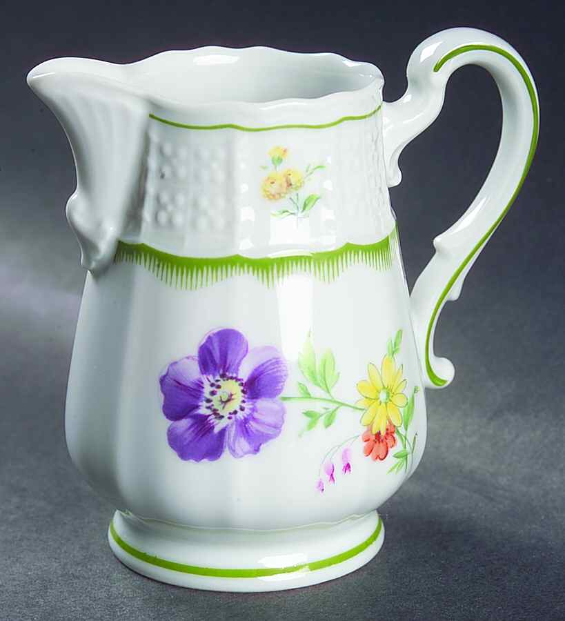 Chambord Creamer by Heinrich - H&C-1