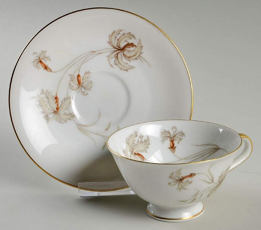 HC10 Footed Cup & Saucer Set by Heinrich - H&C-1