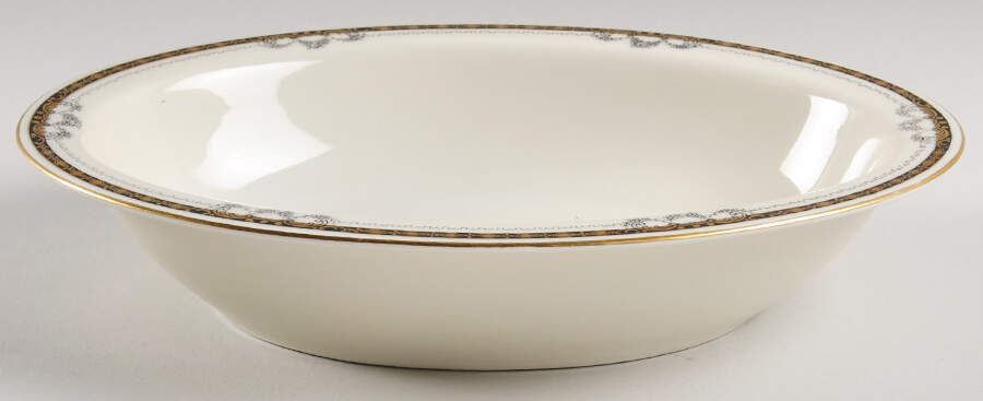 HC169 10" Oval Vegetable Bowl by Heinrich - H&C-1