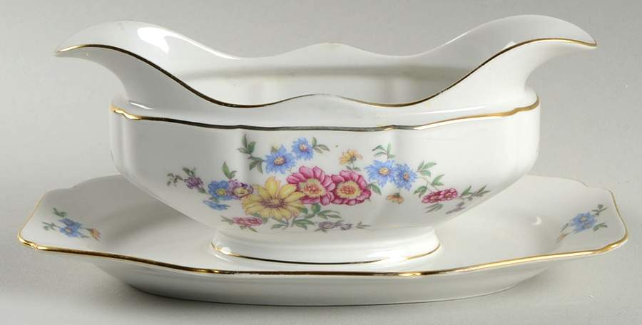 HC302 Gravy Boat with Attached Underplate by Heinrich - H&C-1