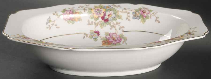 HC314C (CREAM ON WHITE) 10" Oval Vegetable Bowl by Heinrich - H&C-1