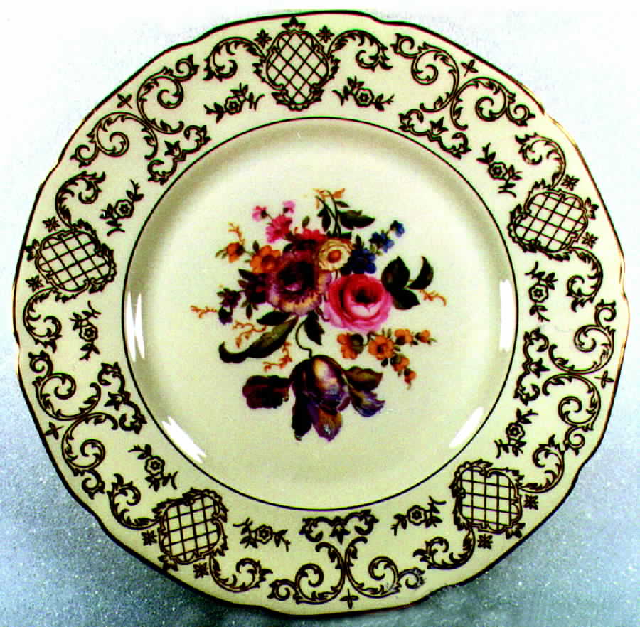 HC483 Dinner Plate by Heinrich - H&C-1