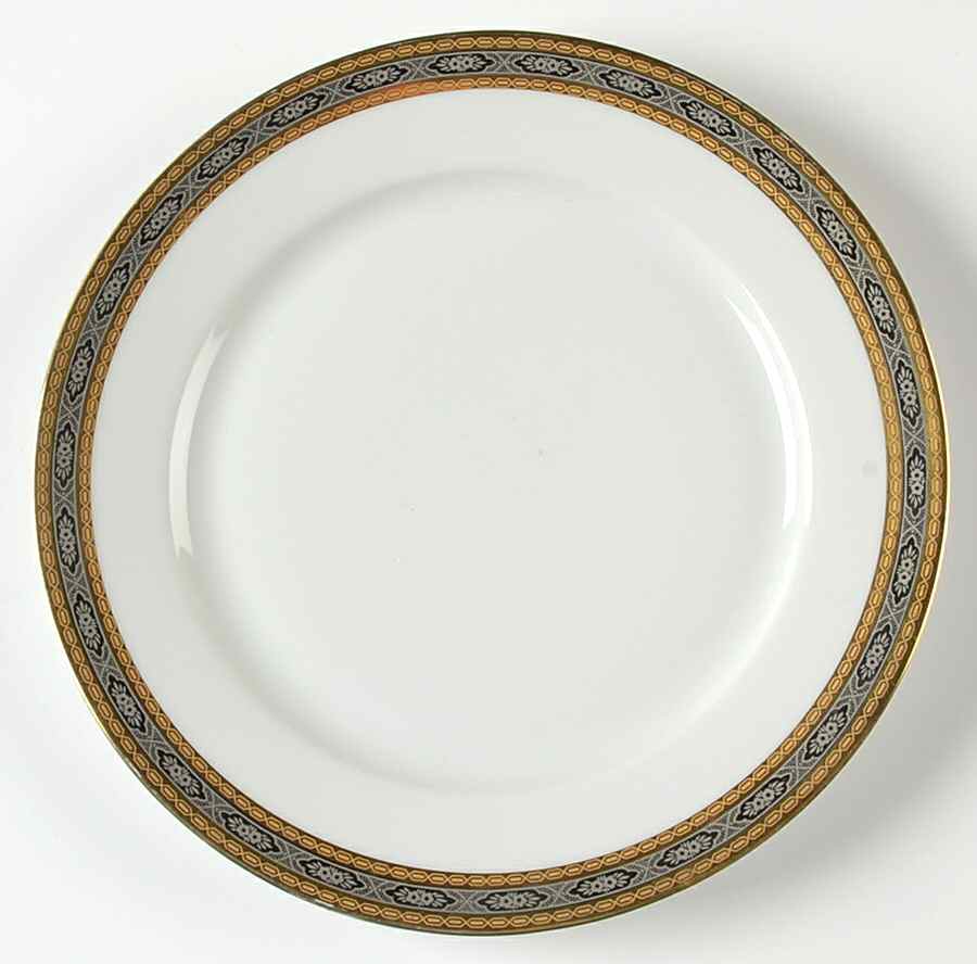 Regal Salad Plate by Heinrich - H&C-1