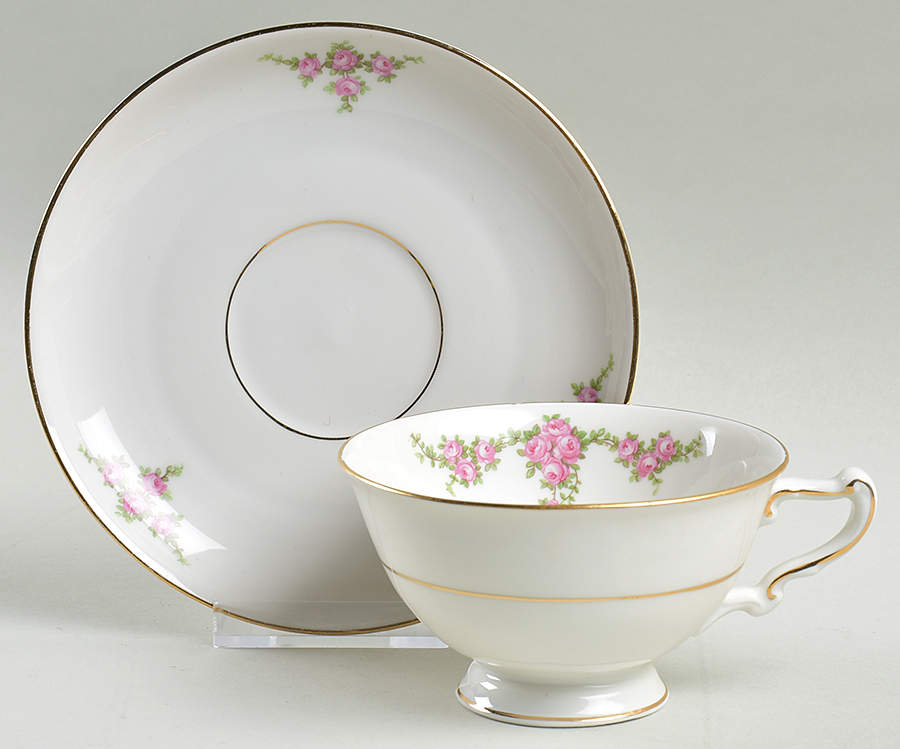 Rosalinda Footed Cup & Saucer Set by Heinrich - H&C-1