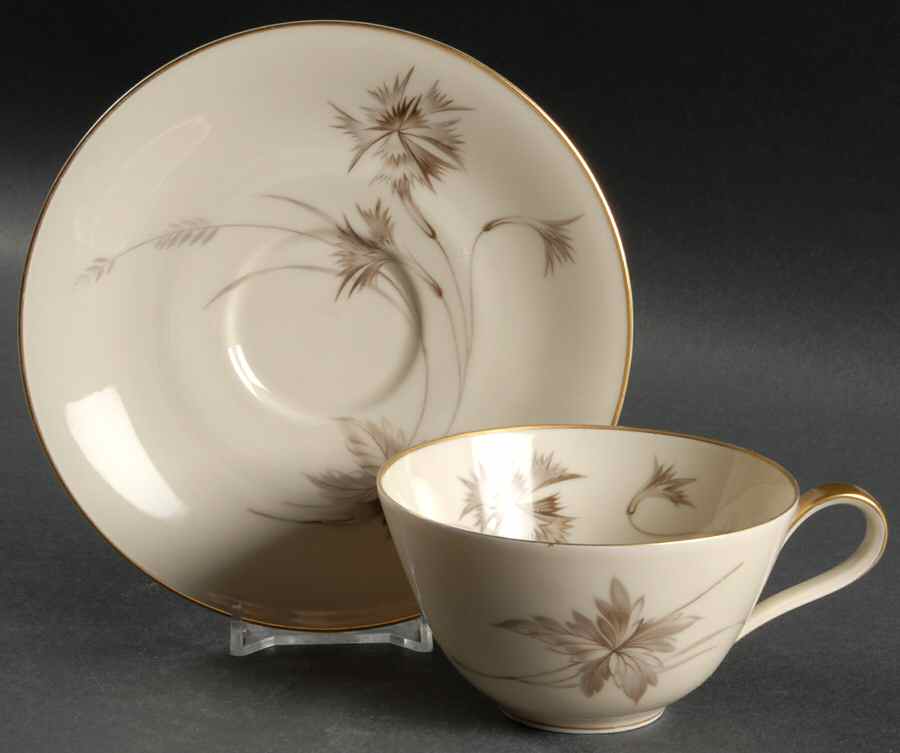 Sepia (Ivory, Gold Trim) Flat Cup & Saucer Set by Heinrich - H&C-1