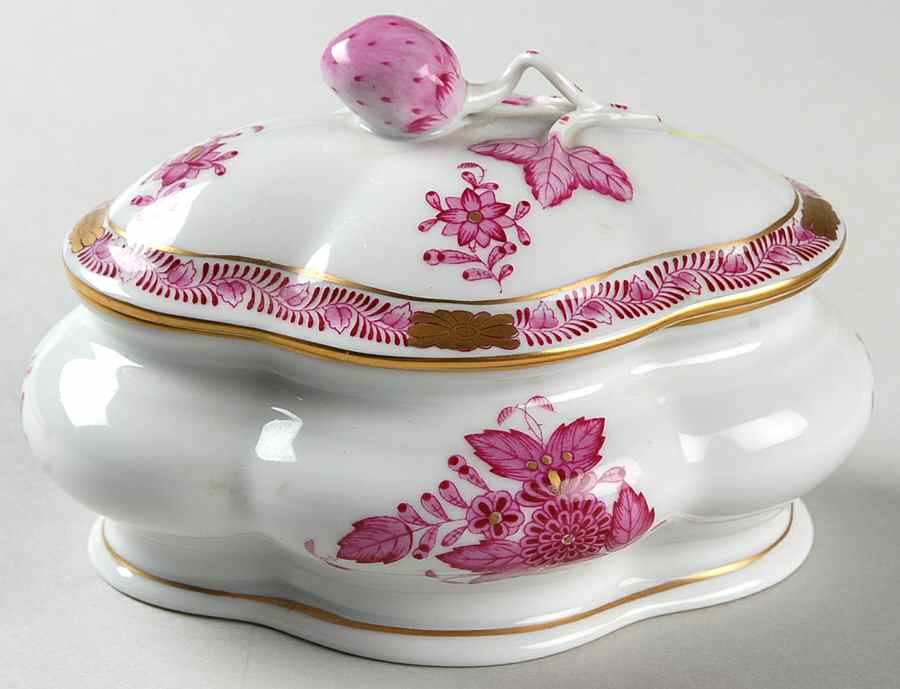 Chinese Bouquet Raspberry (AP) 4" Candy Box & Lid by Herend-1