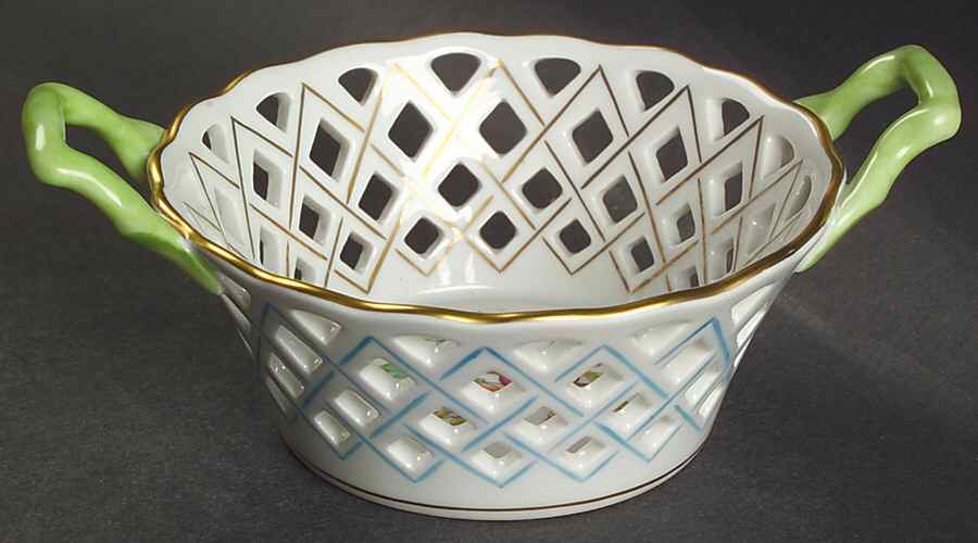 Queen Victoria (Green Border) Medium Open Weave Basket with Handle by Herend-1