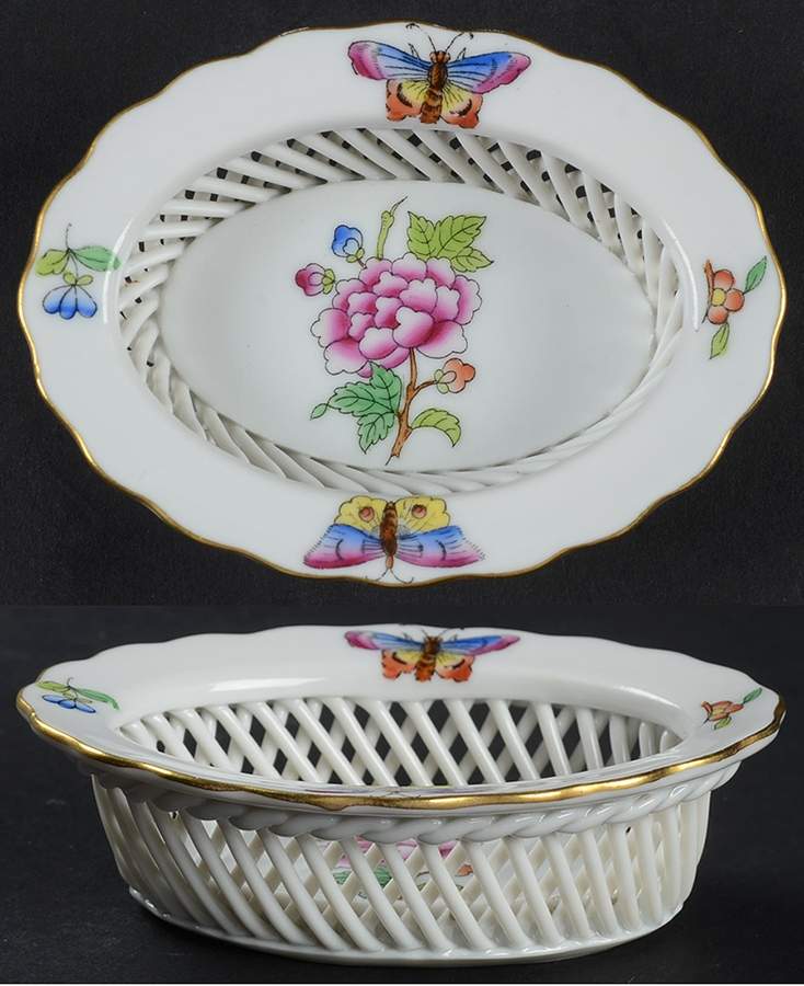 Queen Victoria (Green Border) 3" Oval Open Weave Basket by Herend-1