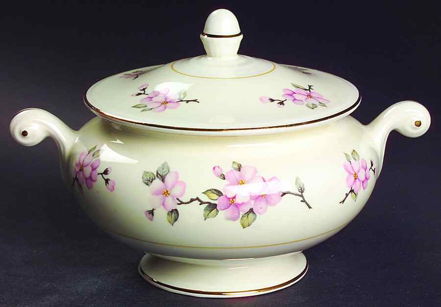 Apple Blossom Sugar Bowl & Lid by Homer Laughlin -1